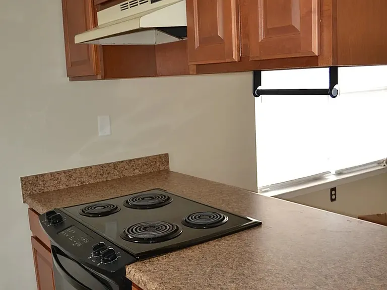 324 Ray Ave — Photo 29