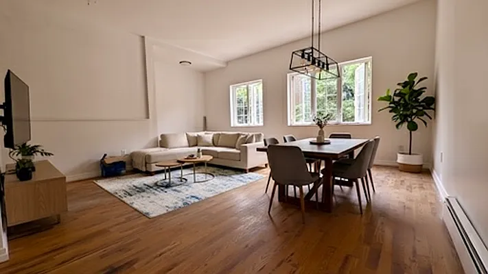 Rented by Nooklyn NYC LLC | media 2