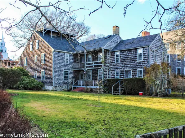 15 N Water St, Nantucket, MA 02554