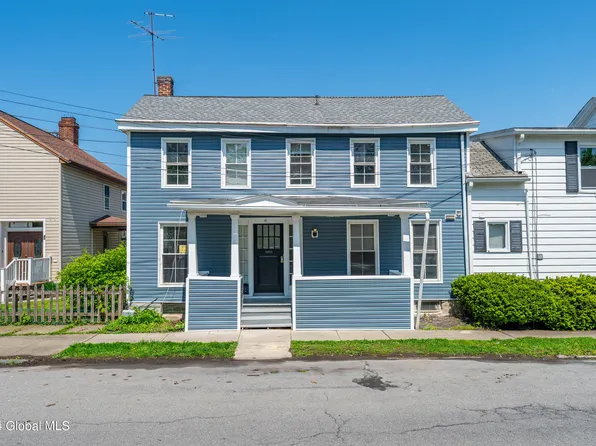 41 Middle Street, Waterford, NY 12188