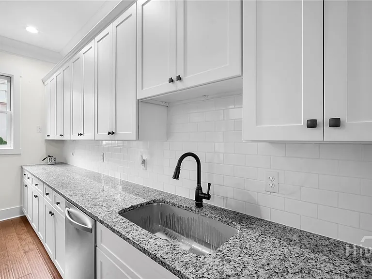 718 Tattnall St — Photo 19