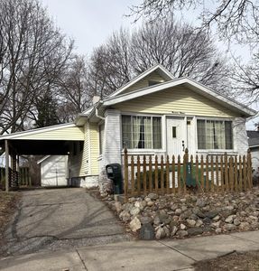 1915 Lafayette Ave NE, Grand Rapids, MI, 49505