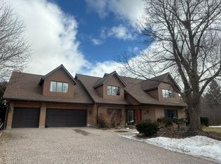 3 Jenkinson Grv, King, ON L7B 1B5