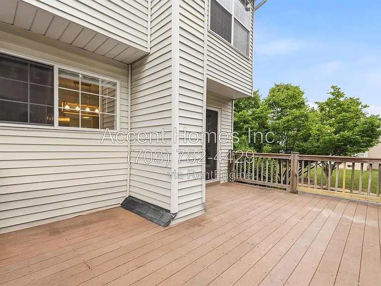 10299 Wimbledon Pl — Photo 28