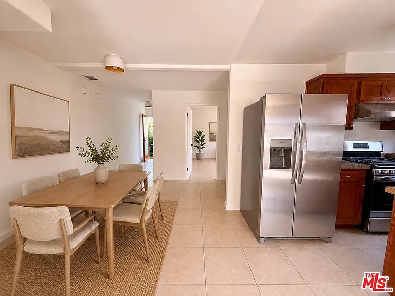 1031 Coronado Ter — Photo 6