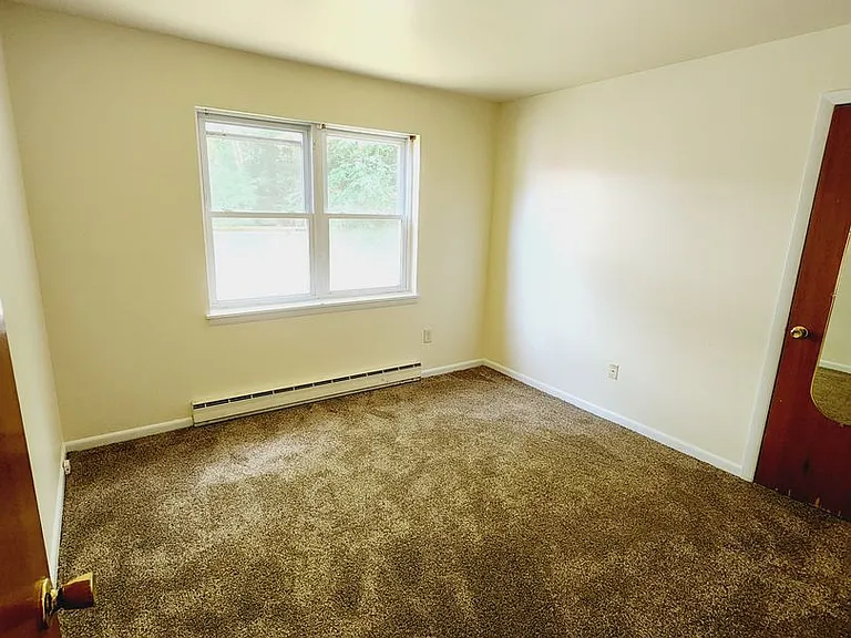 404 Woodcliff Ave — Photo 14