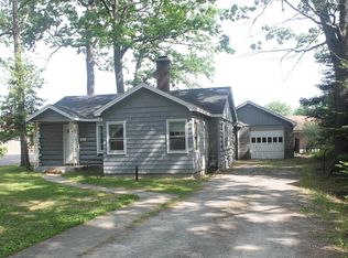 107 Aspen St, Prudenville, MI 48651