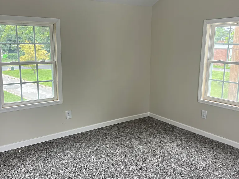 837 Pavie Ave — Photo 14