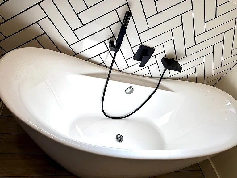 Luxury Bathtub