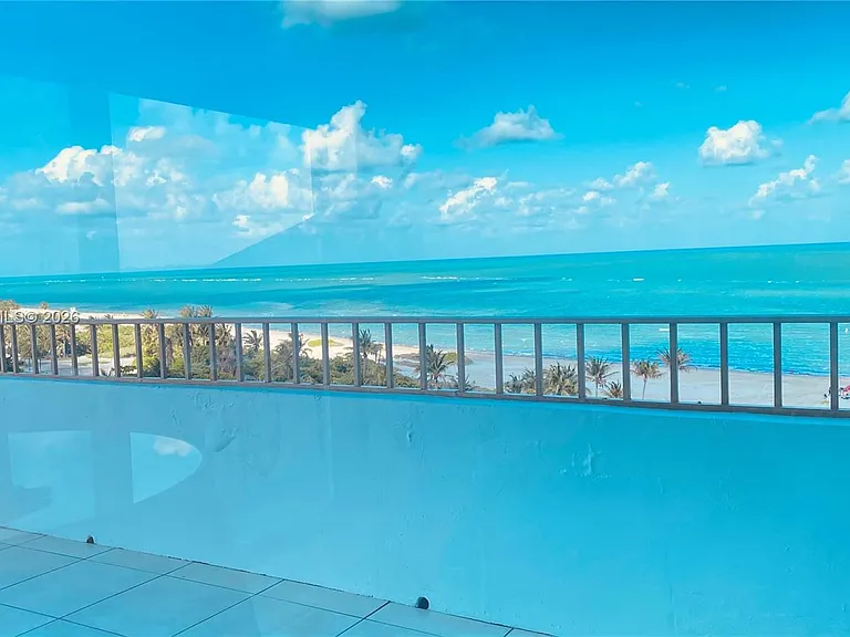 177 Ocean Lane Dr #1008 — Photo 1