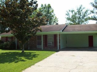 214 High Hill Dr, Vicksburg, MS 39180