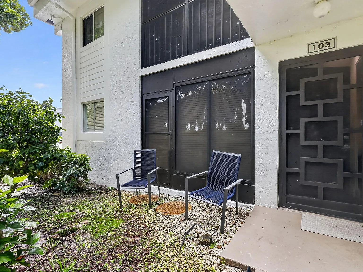 2 bed, 2.0 bath, 1040 sqft, $2,800 — Photo 4