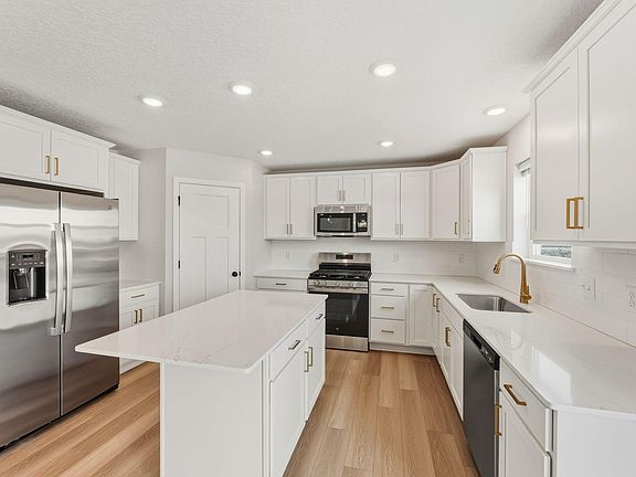 7th image of this home