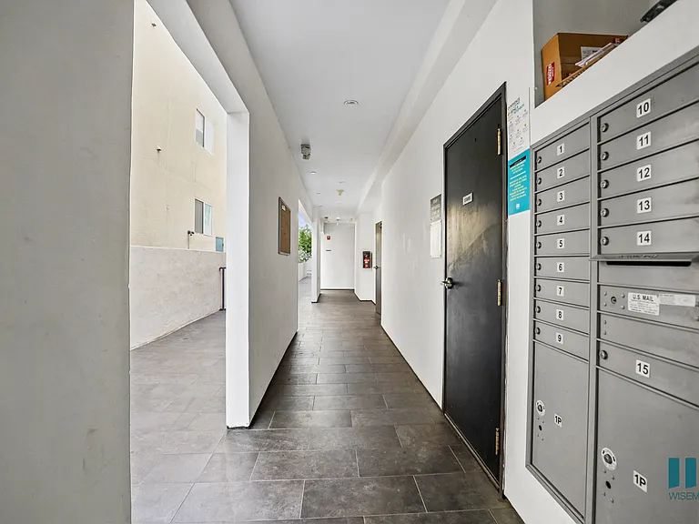 Resident Mailboxes