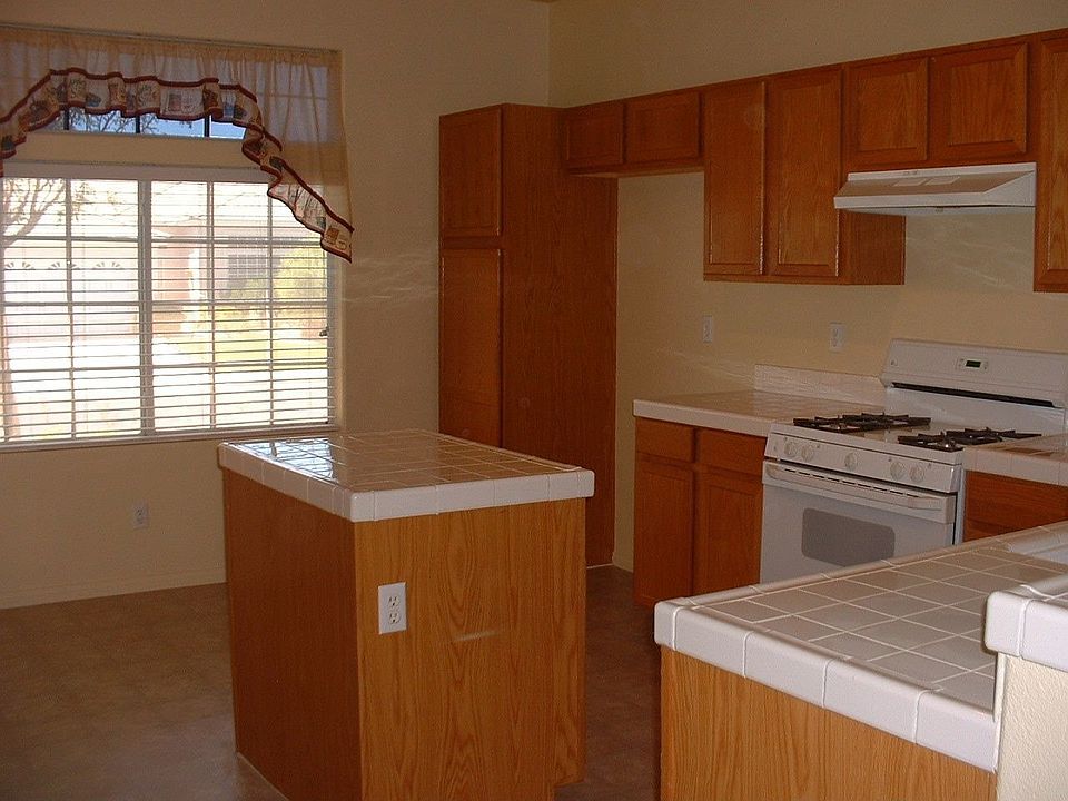 Country Kitchen