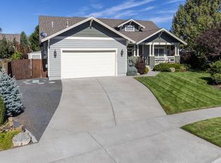 20916 Canal View Dr, Bend, OR 97701