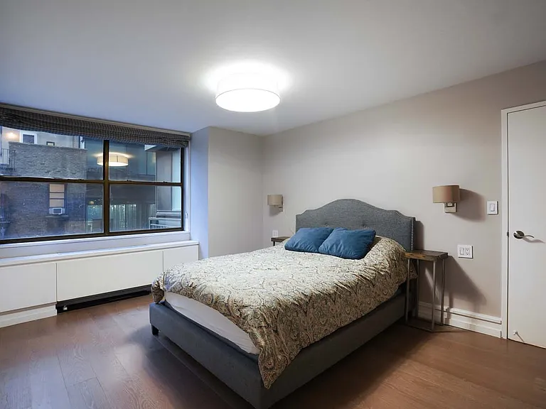 112 W 56th St #8S — Photo 10