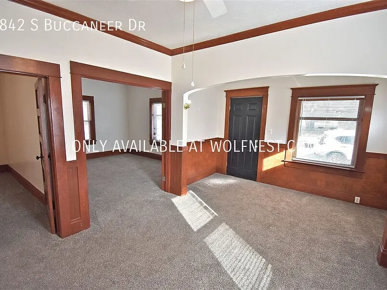 2842 S Buccaneer Dr — Photo 4