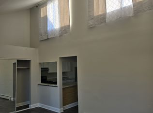 488 Pleasant Run Dr #5, Wheeling, IL 60090