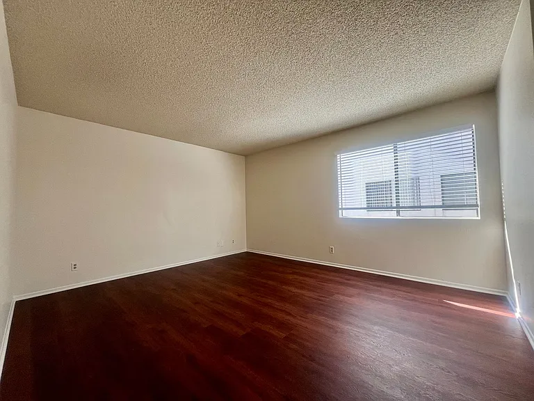 26128 Belle Porte Ave #4 — Photo 11