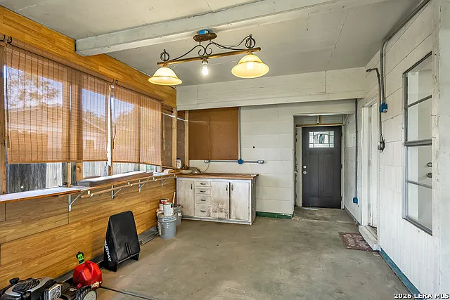 170 Sinclair Rd — Photo 21