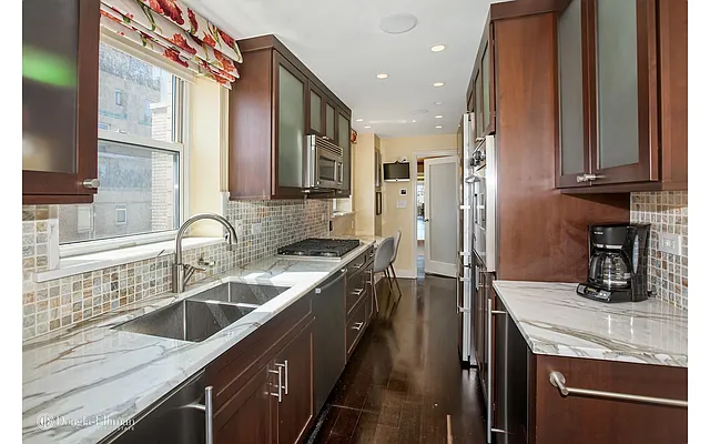 Sold by Douglas Elliman | media 10