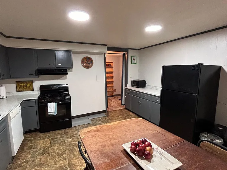 414 Breckenridge St — Photo 30
