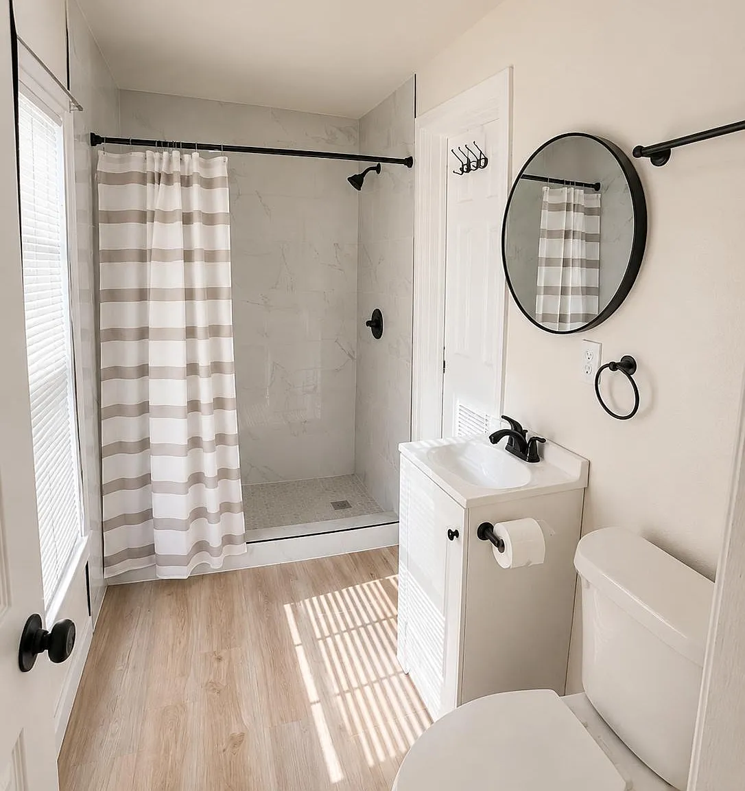 4 bed, 5.0 bath, 1800 sqft, $1,122 — Photo 4