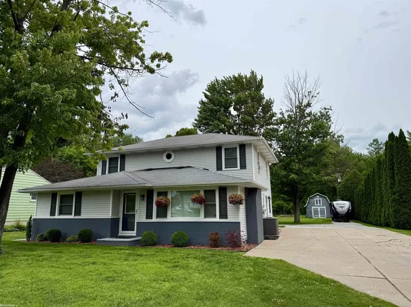 481 Michigan Ave, Marysville, MI 48040