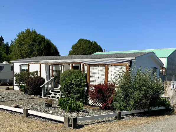 95623 Jerrys Flat Rd Space 3, Gold Beach, OR 97444