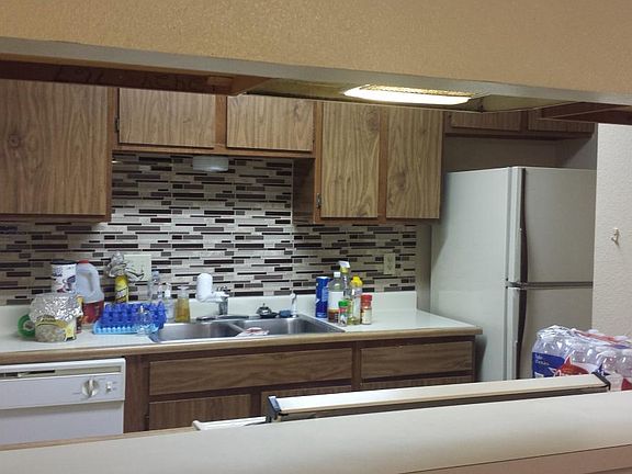 2nd image of 112 Southway Dr #A