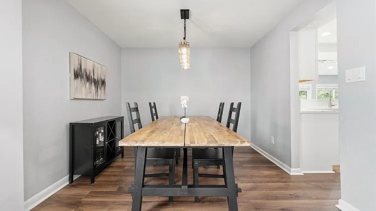 15004 Dufief Dr — Photo 3