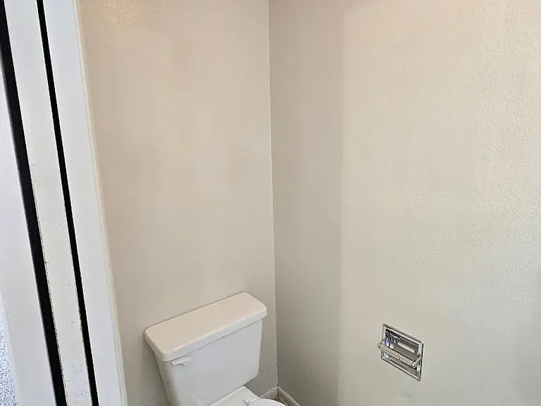 988 N 1725 W #49 — Photo 13