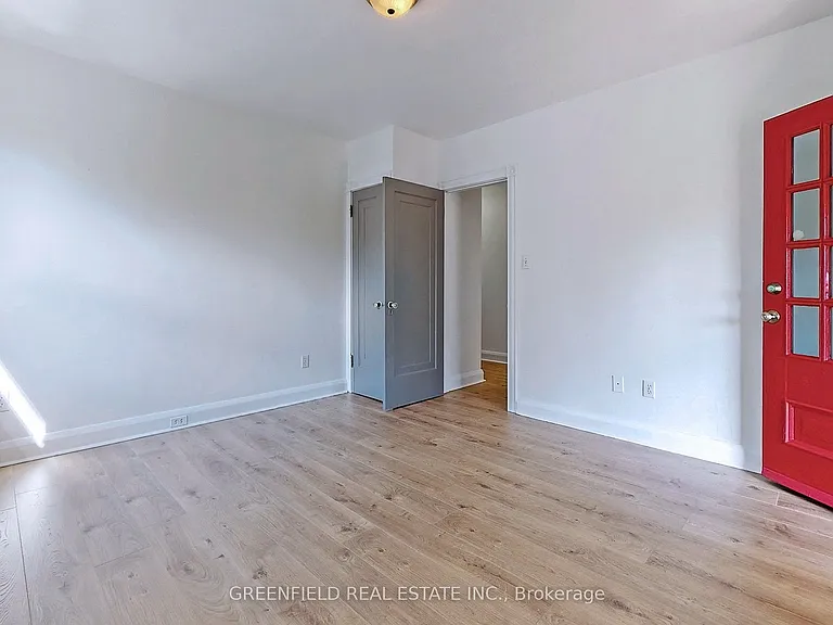 1747 Bayview Ave #UPPER — Photo 18