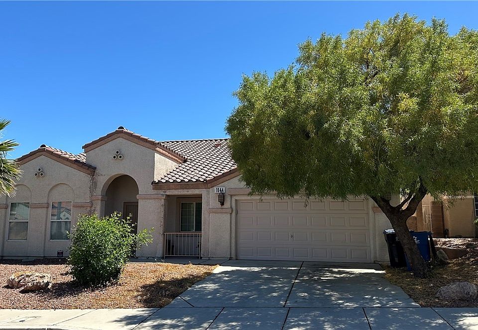 1st image of 1044 Royal Skyline St
