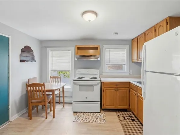 515 Davisville Rd, North Kingstown, RI