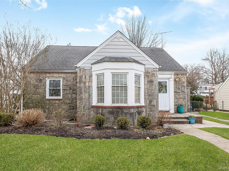 1st image of 124 Greystone Road