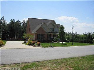 2nd image of 702 Shoveler Ct
