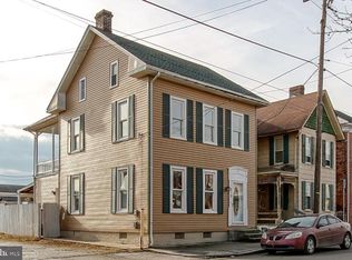 210 High St, Hanover, PA 17331