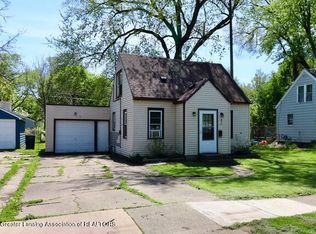634 Fenton St, Lansing, MI 48910