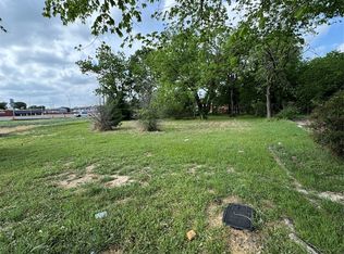6309 Meadowbrook Dr, Fort Worth, TX 76112