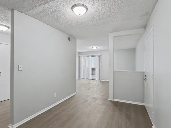 Stoneybrook Apartments