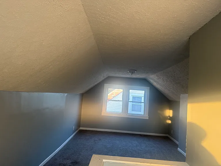 604 Creel Ave — Photo 9