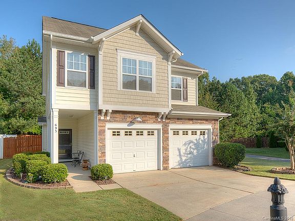 2nd image of 695 Goldflower Dr Unit 75