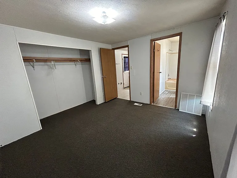 1315 S Federal Blvd #3 — Photo 24