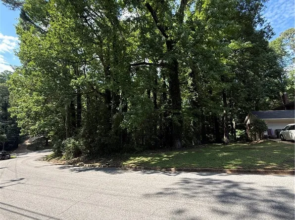 3005 Woodland Rd, Tuscaloosa, AL 35405