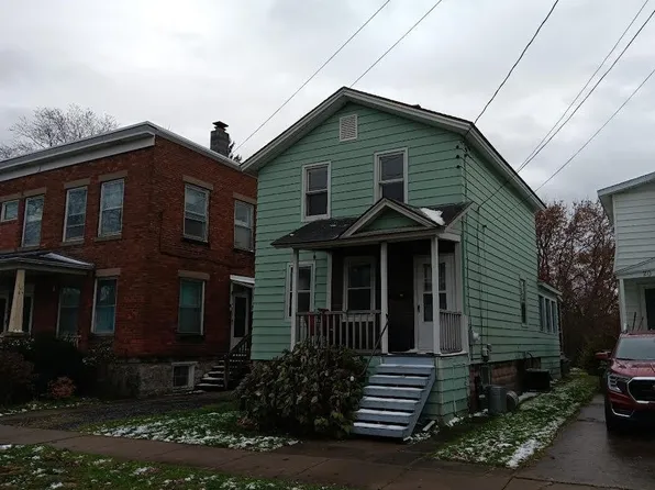16 Wright Ave, Auburn, NY 13021
