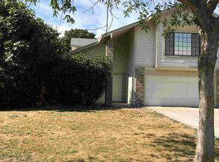 559 McMurphy Ct, Patterson, CA