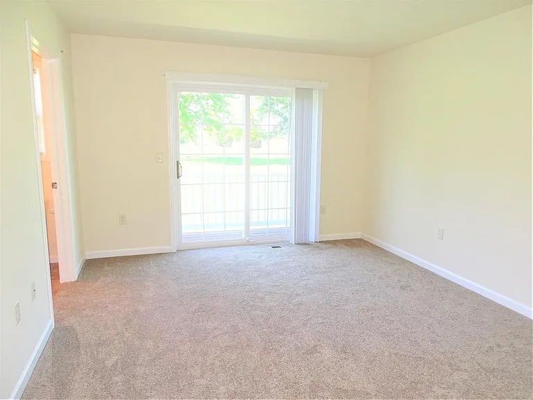 157 Linda Sue Ln — Photo 7