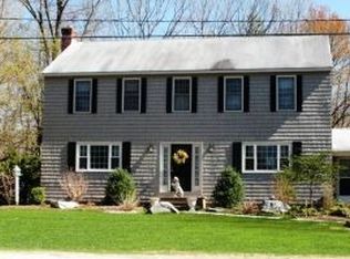 9 Ridgewood Dr, Bow, NH 03304